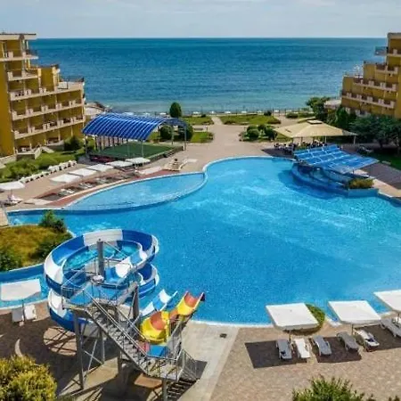 شقة Midia Family Resort, أهيلوي